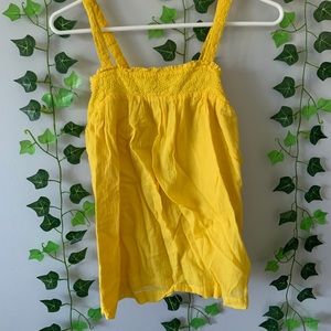 yellow tank top!